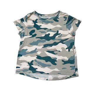 Old Navy Camo Softest Tee Size 6/7